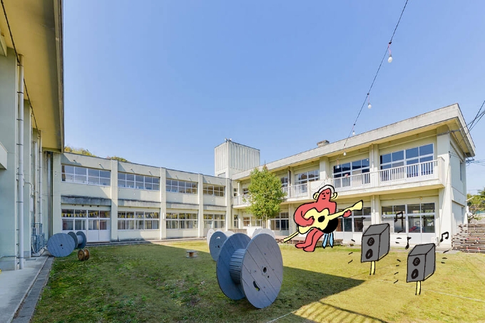 いいかねPaletteの中庭