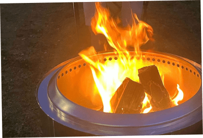 焚き火のイメージ写真