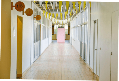 いいかねPaletteの渡り廊下の写真